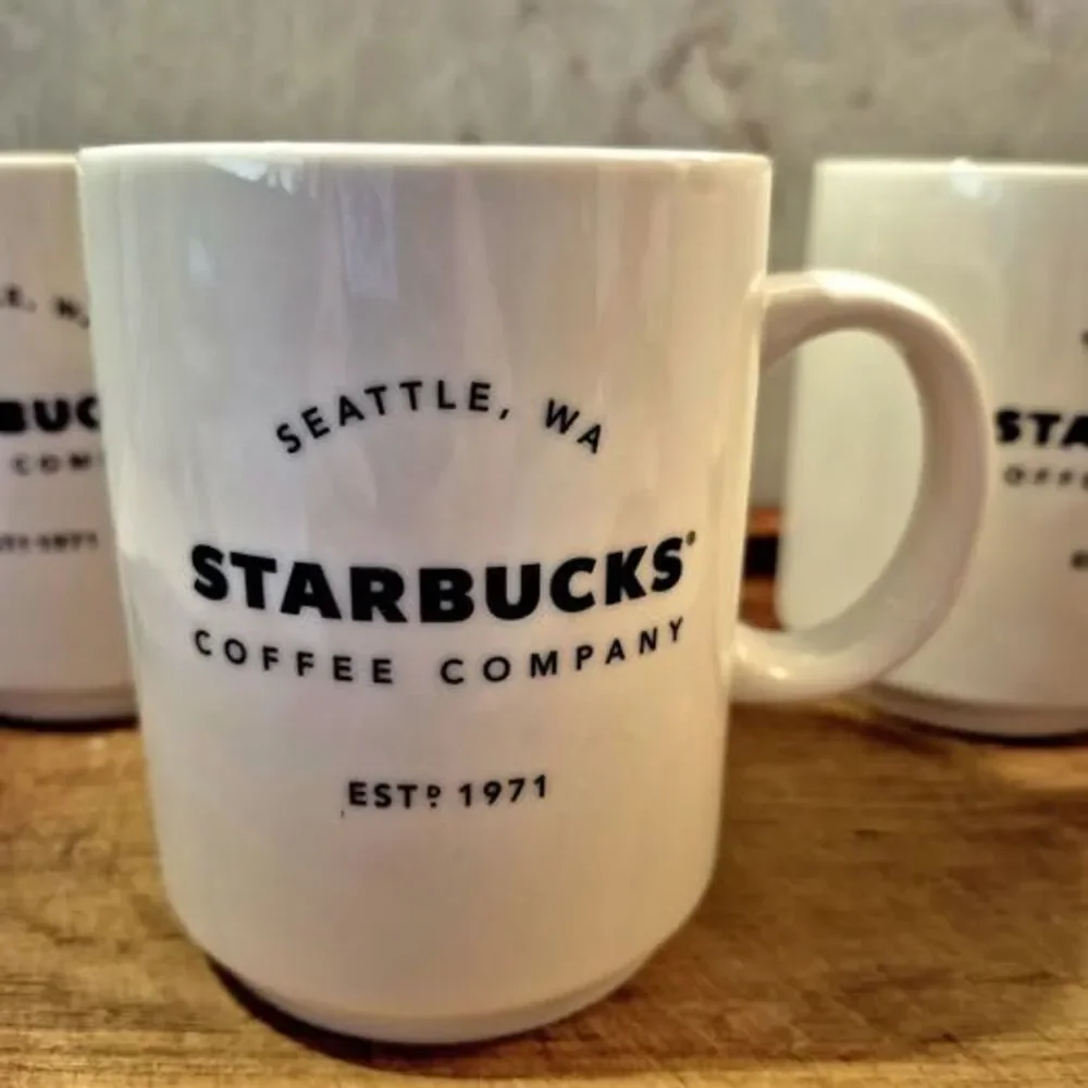Starbucks this lot
